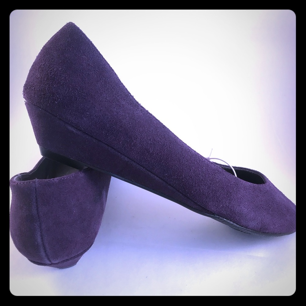 NWT Purple Merona Suede Marlis Wedge 11